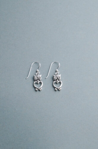 Eulen Ohrringe Jackie, 925 Silber, herzförmig. Das feine Gespür der Eule für Geschehnisse.