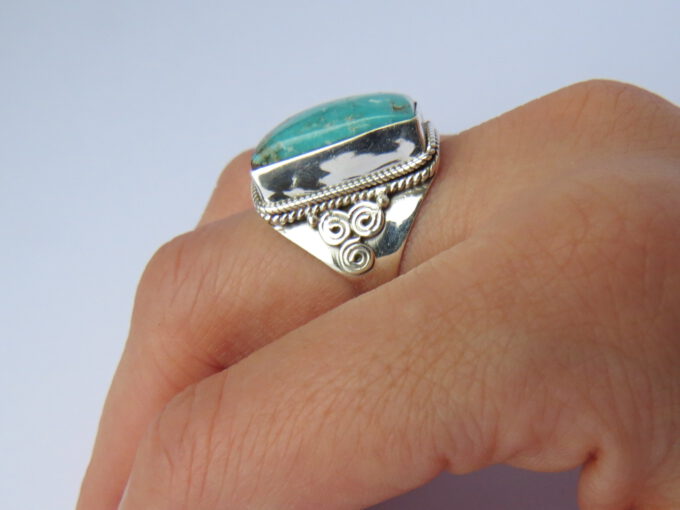 Ring Boheme. Gr.55mm, Durchmesser 16mm. Hippies & der Lifestyle dieser Zeit gaben mir die Inspiration.