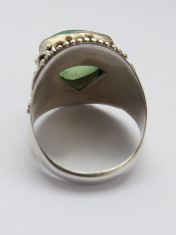 Ring Sienna, gr.55cm , Durchmeeser 16mm. Stein aus grünem Rosenquarz. Ring Sienna, gr.55cm , Durchmeeser 16mm. Stein aus grünem Rosenquarz.