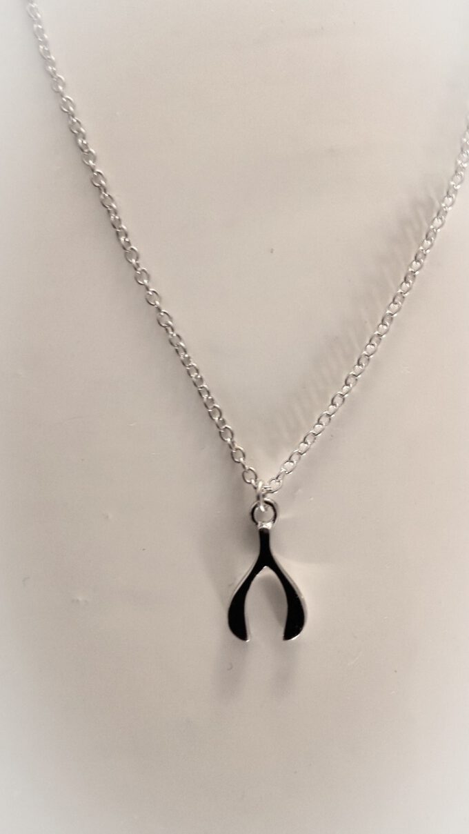 Kette Angelina, 925 Silber, 45 cm. Dezente Eleganz für jeden Tag! Kette Angelina, 925 Silber, 45 cm. Dezente Eleganz für jeden Tag!