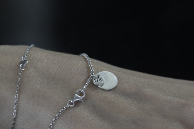 Armband Kylie Armband Kylie, Kreisanhänger, One Size. Filigran, robust & unvergleichlich schön.