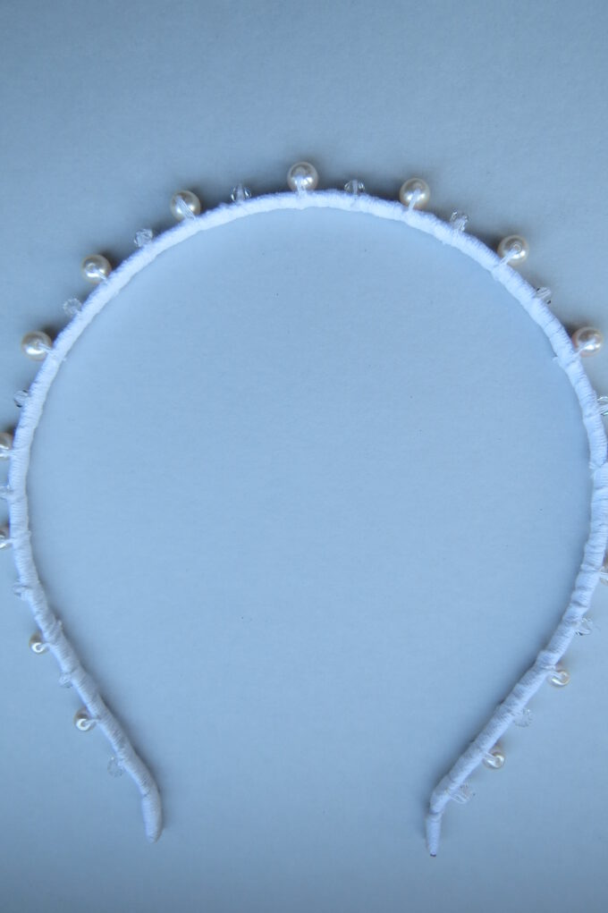 Braut Haarreif, aus Kunstperken und Glassteinen, handvernäht, One Size, Bride to be! Braut Haarreif, aus Kunstperken und Glassteinen, handvernäht, One Size, Bride to be!