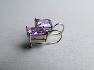 Ohrringe Lila Love – 925 Silber & lila Zirkonstein